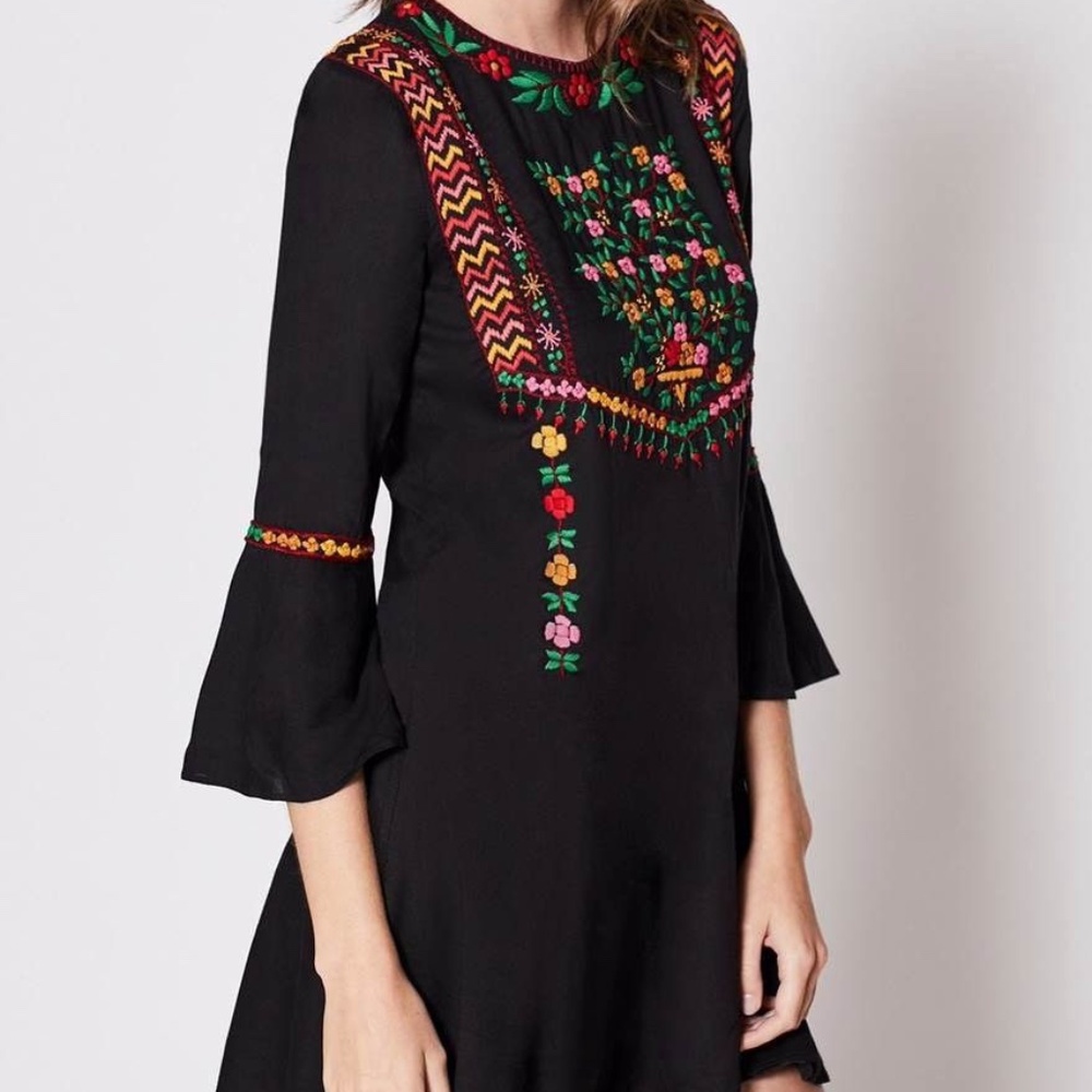 Joie Gosinda Dress Size Sm. NWT $348.00